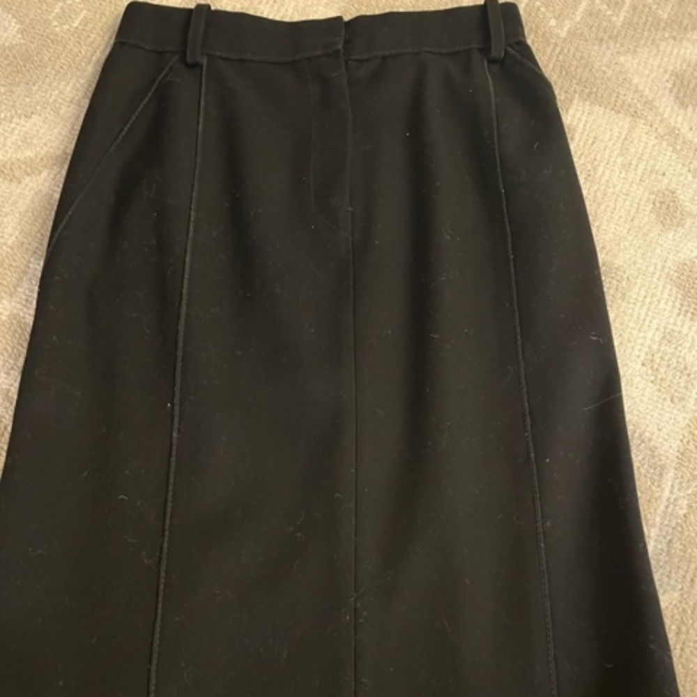 Louis Vuitton Midi Wool Black Straight Skirt  EUR Size 34
